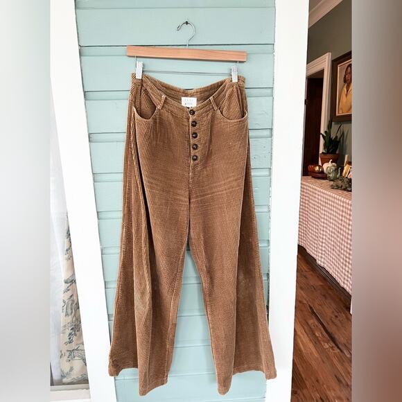 Lost and wander garmentory Alicia wide leg corduroy pants button fly neutral M - Picture 2 of 10